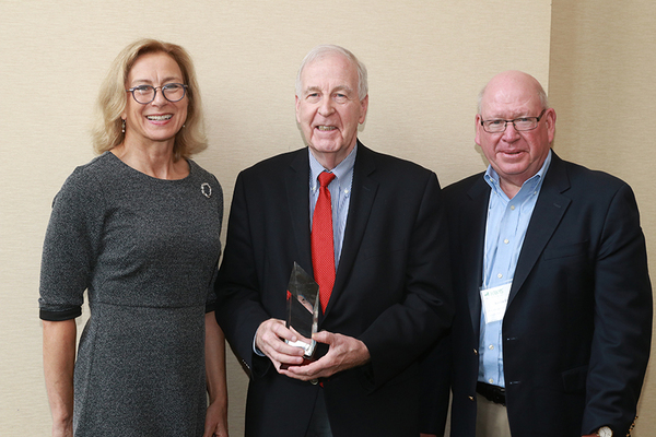 From left: Bea Grause, president, HANYS, HANYS’ 2019 Distinguished Service Award honoree Sen. Kemp Hannon and Kevin Dahill, president and CEO, Suburban Hospital Alliance of New York State. From left: Bea Grause, president, HANYS, HANYS’ 2019 Distinguished Service Award honoree Sen. Kemp Hannon and Kevin Dahill, president and CEO, Suburban Hospital Alliance of New York State.
