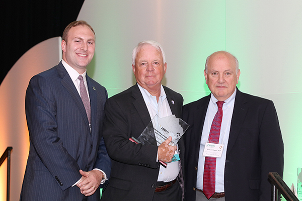 Thomas Ockers, Executive Vice President and Chief Administrative Officer, accepted the Pinnacle Award on behalf of Good Samaritan Hospital Medical Center; pictured here with Nick Henley, HANYS’ Vice President of External Affairs (left); and Dr. Robert Panzer, HANYS’ Quality Steering Committee Chairman and Associate Vice President for Patient Care Quality and Safety and Chief Quality Officer, Strong Memorial Hospital.